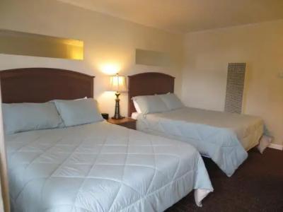 Villa Franca Inn - 2