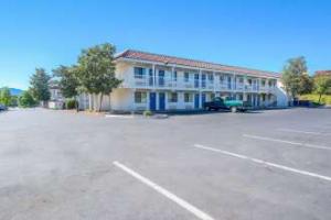 Motel 6-Redding, CA - South, Redding