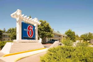 Motel 6-South Lake Tahoe, CA, South Lake Tahoe