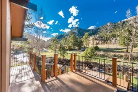 4 Seasons Inn on Fall River - 43