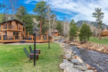 4 Seasons Inn on Fall River - 48