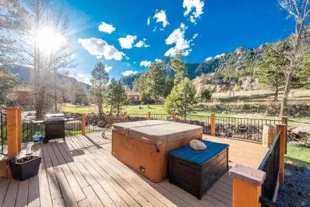 4 Seasons Inn on Fall River - 40