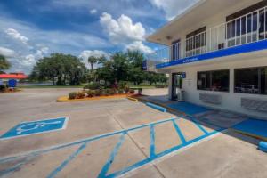 Motel 6-Bradenton, FL, Bradenton