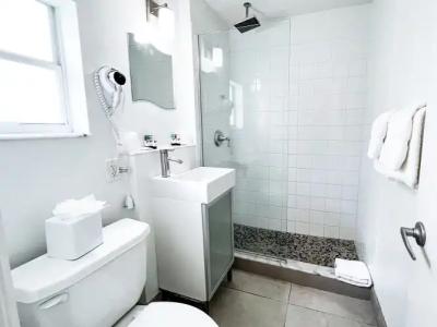 Royal Palms Resort & Spa - 6