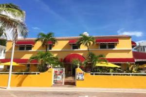Villa Sinclair Beach Suites and Spa, Hollywood