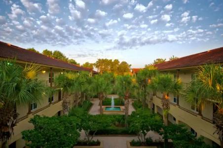 Blue Tree Resort at Lake Buena Vista