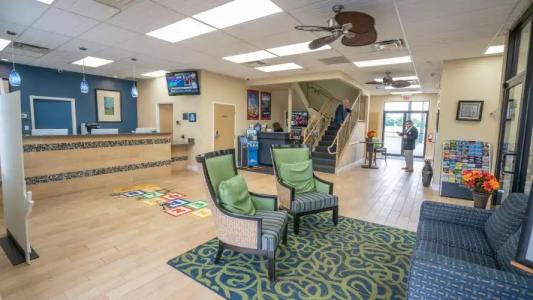 Blue Tree Resort at Lake Buena Vista - 1