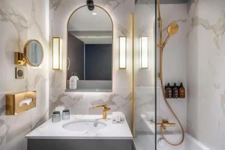 Hôtel Le Marquis by Inwoods - 7