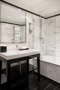 Castille Paris – Starhotels Collezione - 34