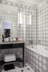 Castille Paris – Starhotels Collezione - 51