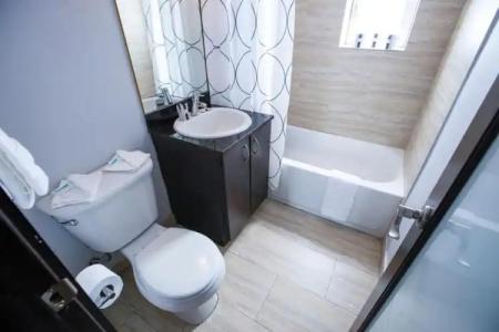 Lincoln Arms Suites - 98