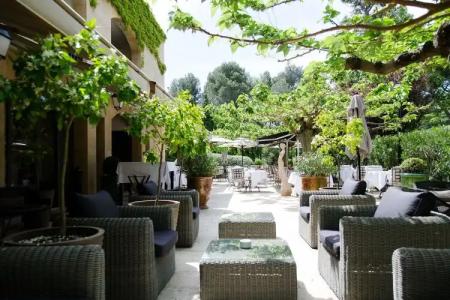 Le Vallon de Valrugues Spa & Villas - 16