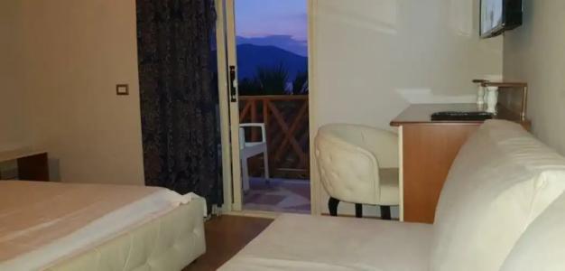 Olympia Touristic Village - 4