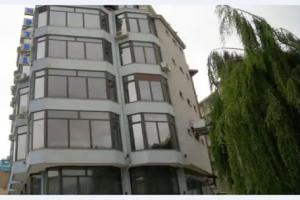 Hotel The First, Gjirokaster