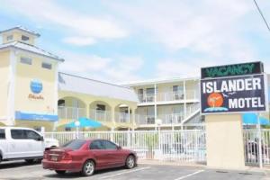 Islander Motel, Ocean