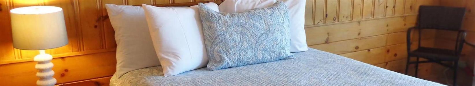 Town & Beach Motel - 1