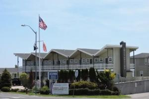 Hero Beach Club, Montauk