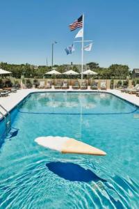 Hero Beach Club - 31