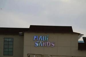 Maui Sands Resort & Indoor Water Park, Sandusky