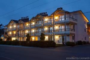 The Wayside Inn, Cannon Beach