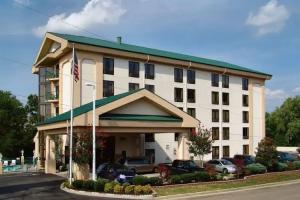 Pigeon River Inn, Pigeon Forge