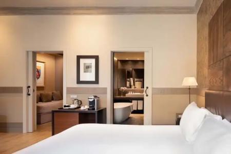 Duquesa de Cardona 4 Sup by Grup Duquessa - 81