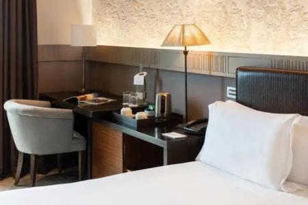 Duquesa de Cardona 4 Sup by Grup Duquessa - 42