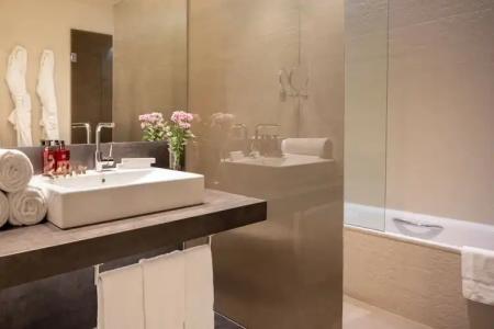 Duquesa de Cardona 4 Sup by Grup Duquessa - 29