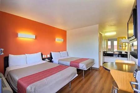 Motel 6-Laredo, TX - South - 61