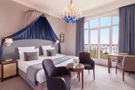 Hôtel Barrière Le Royal Deauville - 71