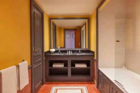 Hôtel Barrière Le Royal Deauville - 41