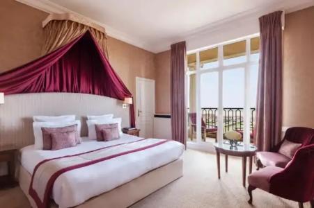 Hôtel Barrière Le Royal Deauville - 59