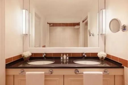 Hôtel Barrière Le Royal Deauville - 53