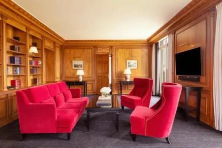 Hôtel Barrière Le Royal Deauville - 83