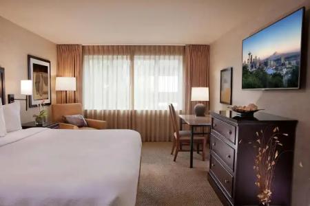 Silver Cloud - Bellevue - 3