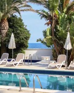 BlueBay Residence Resort - 8