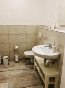 Dein Gutshof & Ferienwohnungen - 44