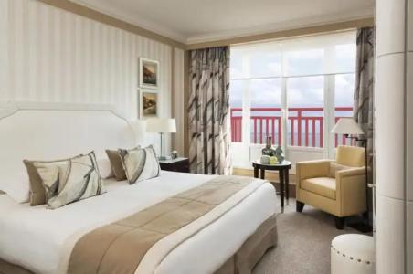 Hôtel Barrière L'Hermitage - 125