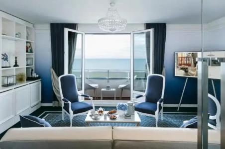 Hôtel Barrière L'Hermitage - 177