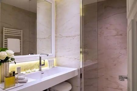 Hôtel Barrière L'Hermitage - 68