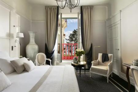 Hôtel Barrière L'Hermitage - 2