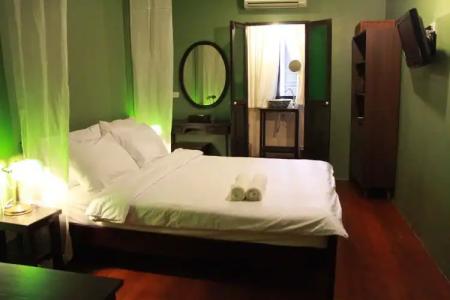 Niras Bankoc Hostel - 3