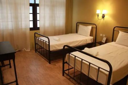 Niras Bankoc Hostel - 5