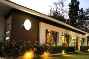 The Desiign Hotel - SHA, Si Maha Phot