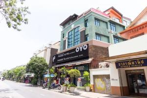 OYO 484 Pannee Residence Khaosan SHA Plus Mini-hotel, Bangkok