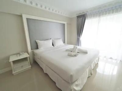 Romance Sukhumvit 97 - 36