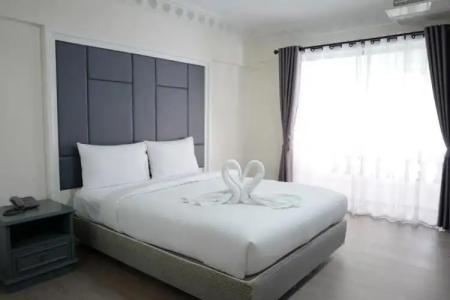 Romance Sukhumvit 97 - 37