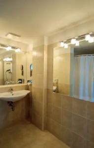 Hunguest Bál Resort - 8