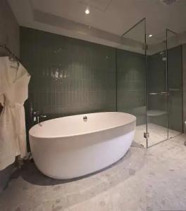 Patumwan House - 93