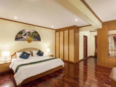 Patumwan House - 79